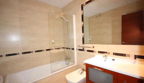 3-Bedroom Apartment