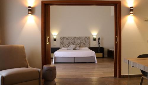 King Suite with Balcony