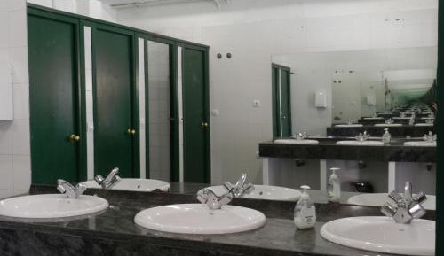 Family Shared Bathroom