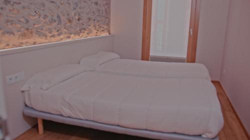 Two-Bedroom Apartment - No Pet Friendly - Annex