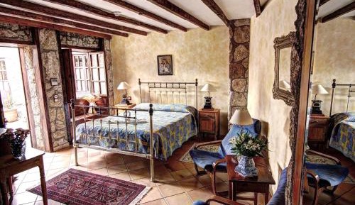 Single Room with Bathroom