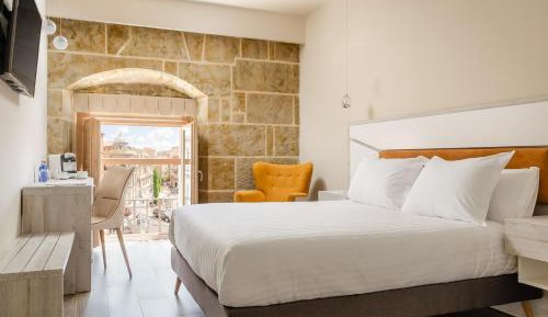 Double room with Market View