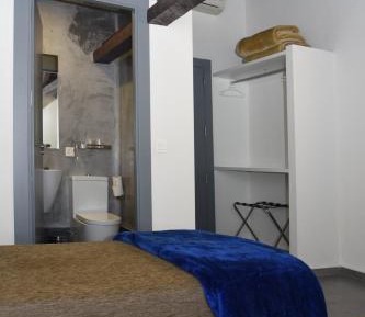 Bed in Dormitory