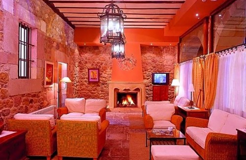 Treceno Hotel | 3-Star Hotel ∙ Hotel Palacio Guevara