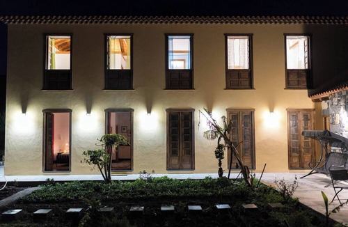 Alajero House | Rural Loft In Caserio De La Hondura