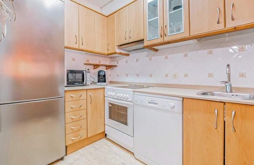 Les Planes del Rei House | Holiday Home 'Villa Casalot' with Shared Pool, Wi-Fi and Air Conditioning
