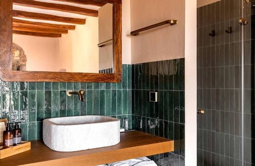 L'Avella Hotel | Hotel Montrubí 1771
