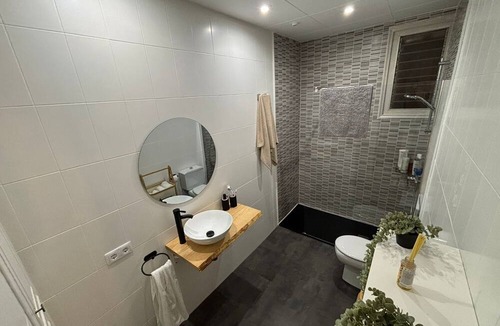 Sant Corneli Apartment | Peace Corner among Mountains
