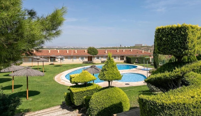 mit gemeinschaftlichem Pool by Interhome