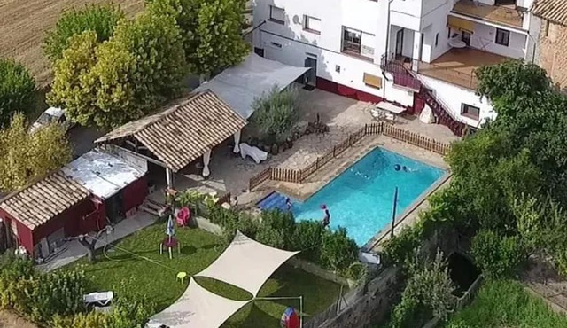 Homerez - Apartment with Pool
